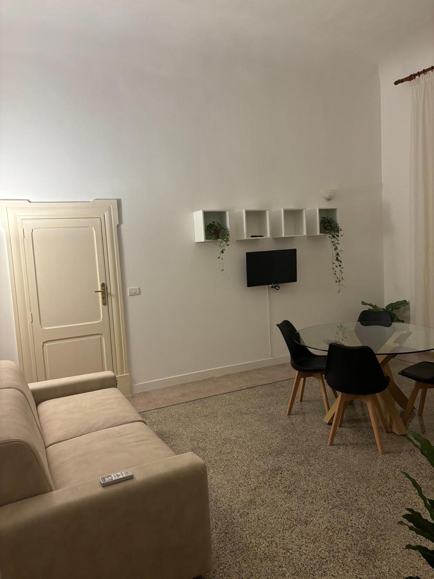 Tamborino Balcony Apartment - Salento Apartments Collection Лече Екстериор снимка