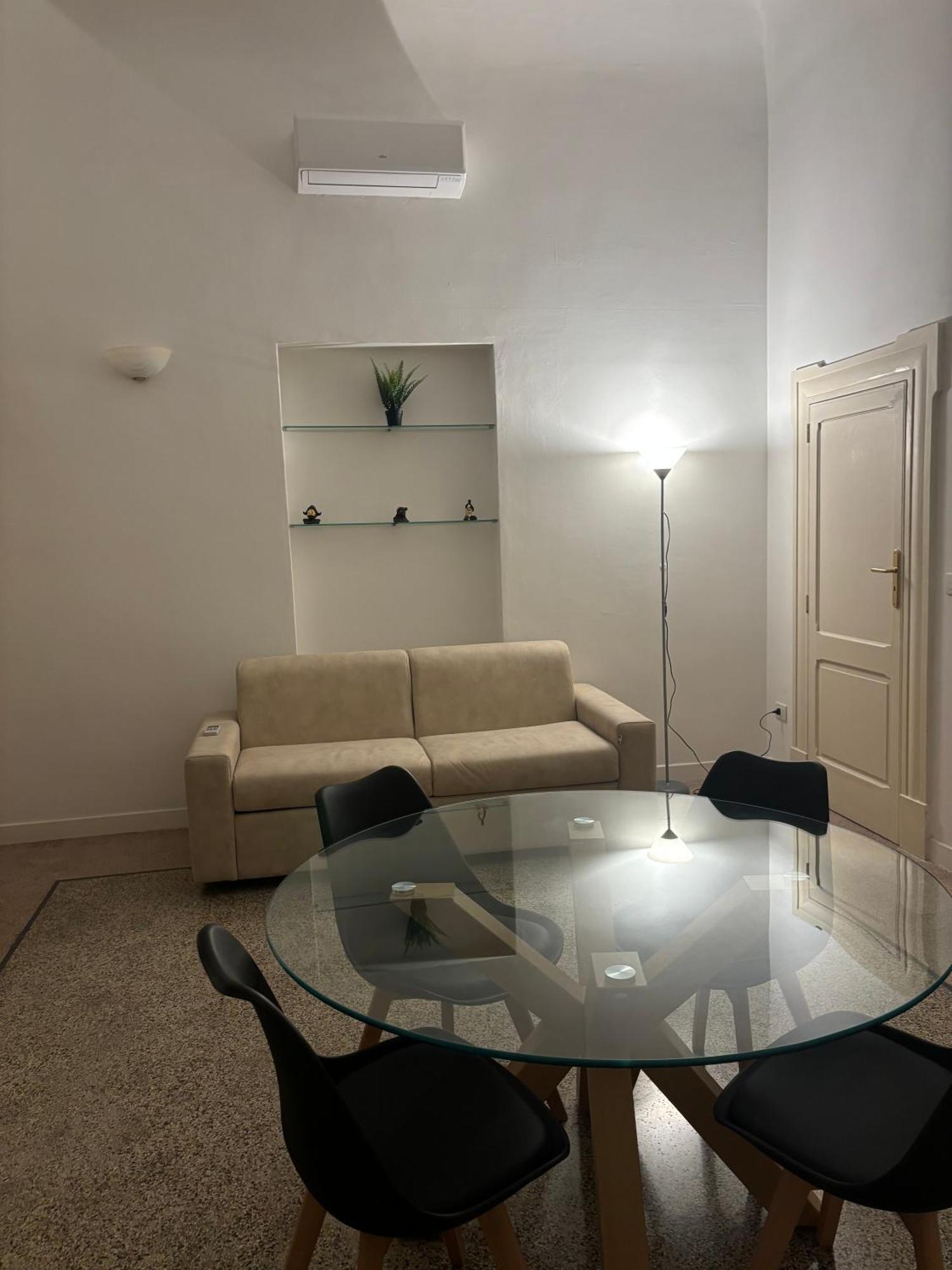 Tamborino Balcony Apartment - Salento Apartments Collection Лече Екстериор снимка
